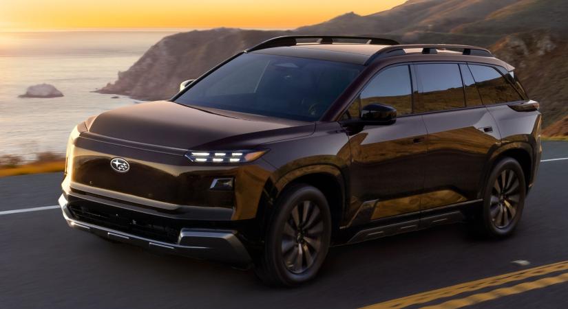 Hét utas, 426 lóerő a legnagyobb Subaruban