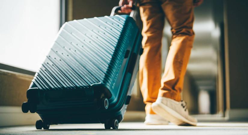 A biztonsági szakértő figyelmeztet: ezért nem szabad fekete bőrönddel utazni a repülőn