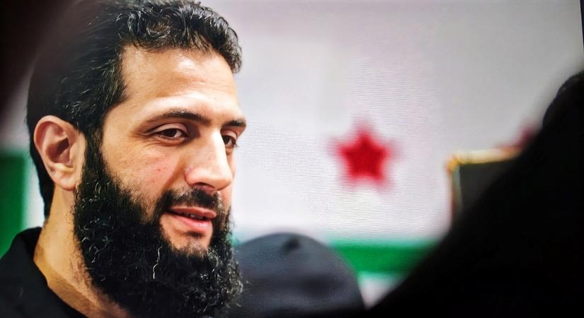 Kínos: A szíriai elnököt egy vizes palack hozta zavarba