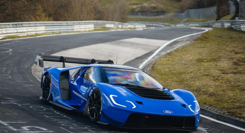 Videó: több körrekordot is megdöntött ma a Ford a Nordschleifén