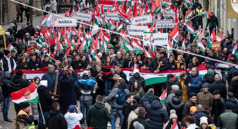 Folytatódik Orbán Viktor országjárása - kövesd velünk élőben a szombathelyi beszédet