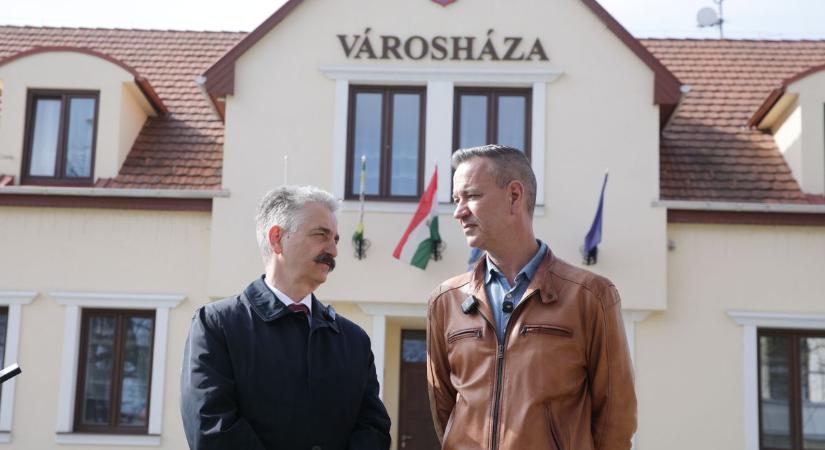 Újabb fontos beruházások a Vértes fővárosában (galéria)