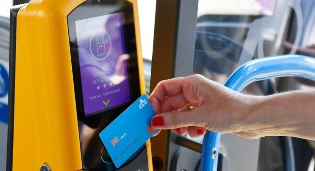 Meghosszabbítják a márciusi buszbérletek érvényesség több magyar városban