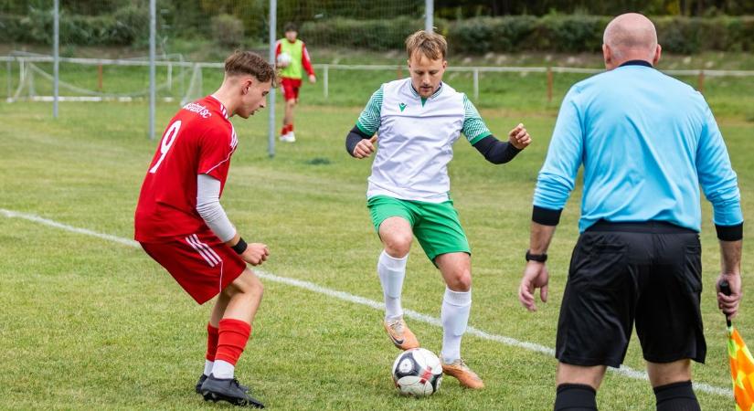 Húsvétkor sem pihennek a vármegyei osztályok labdarúgói