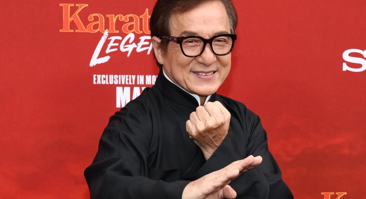 Jackie Chan legújabb akciófilmje kihagyja a mozikat, rögtön tévépremiert kap