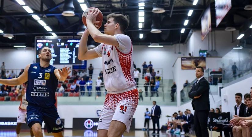 Mindkét csapat számára nagyon fontos meccset vív Körmenden az Oroszlány