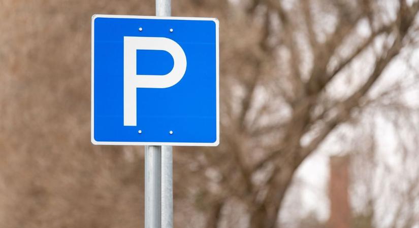 Mutatjuk, hogyan alakul a parkolás Szolnokon az ünnepi időszakban