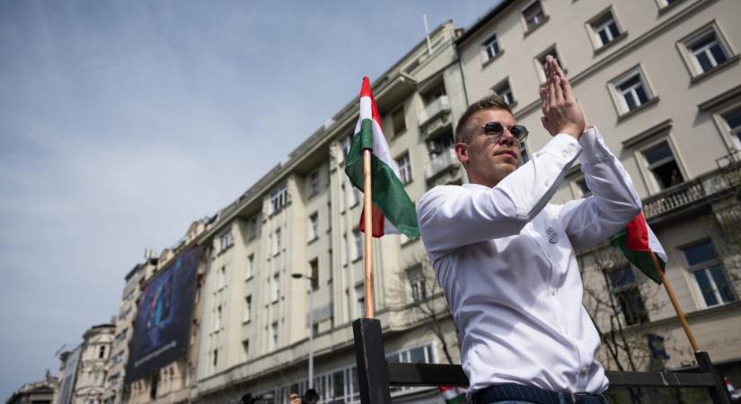 Hiába került volna ki Magyar Péter videója, egy férfi politikusnak macsó a szexbotrány