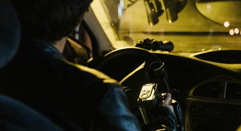 Így buktatják le magukat a hűtlen férfiak? Kitálalt a magánnyomozó