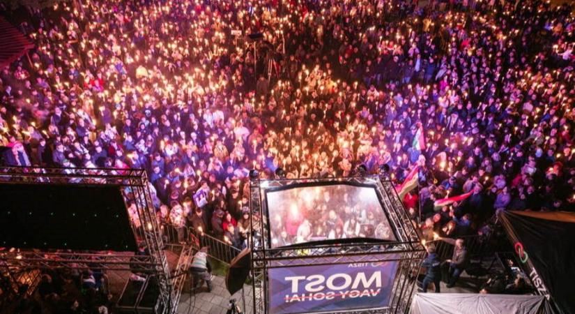 Magyar Péter szerint Pálinkás százados egy hős