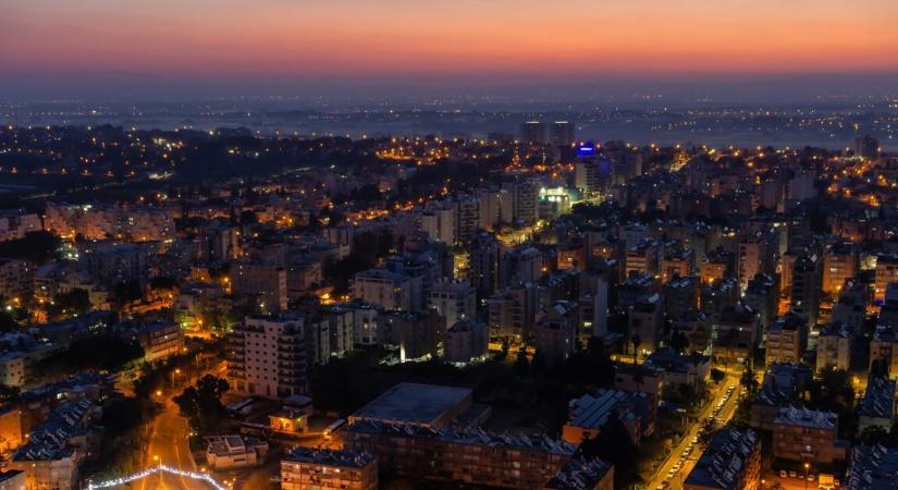 Vészhelyzet Izraelben – Irán támadást indított hajnalban