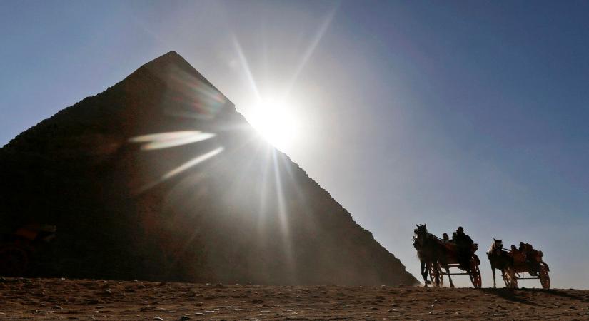 Kilengett a műszer, benéztek a piramisok alá, a titkos város azonnal feltárult Gíza alatt