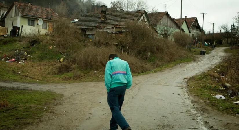 Őrszemekkel, rontott szavazólapokkal és virtuális X-szel harcolnának a kizsarolt szavazatok ellen