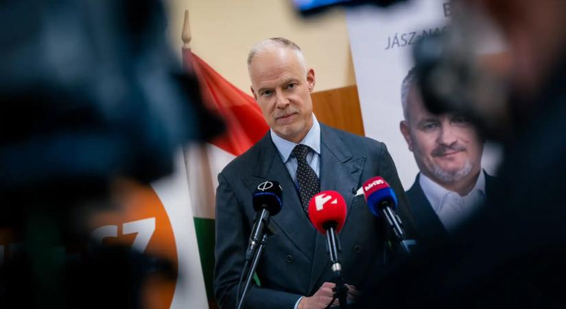 Szalay-Bobrovniczky válaszolt: Politizálással vádolja a kitálaló századost