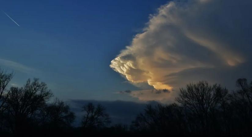 Változékony idővel indul a hosszú hétvége, de egy jó hírünk is van!