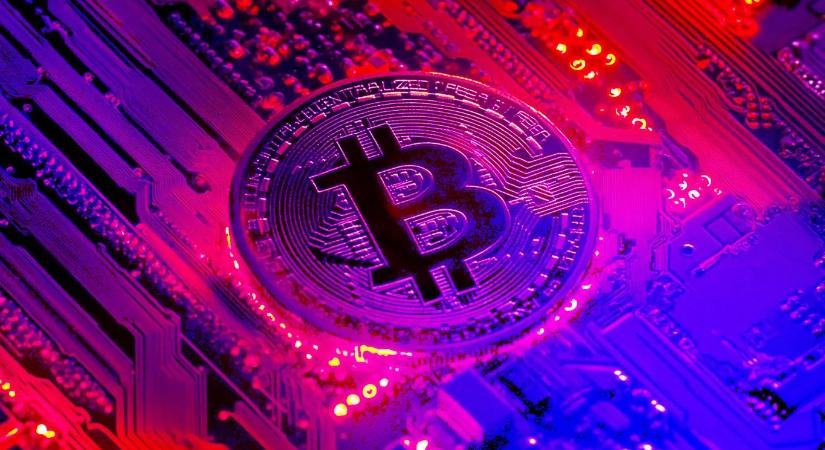 Egyetlen Bitcoin-bálna uralja a világot: 44 377 BTC-t vett