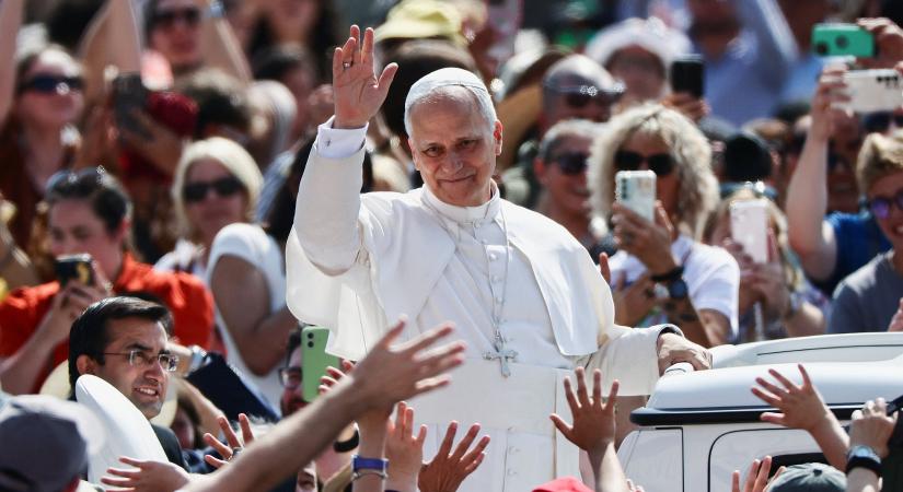 Rendkívüli helyzet: példátlan lépésre készül a pápa nagypénteken