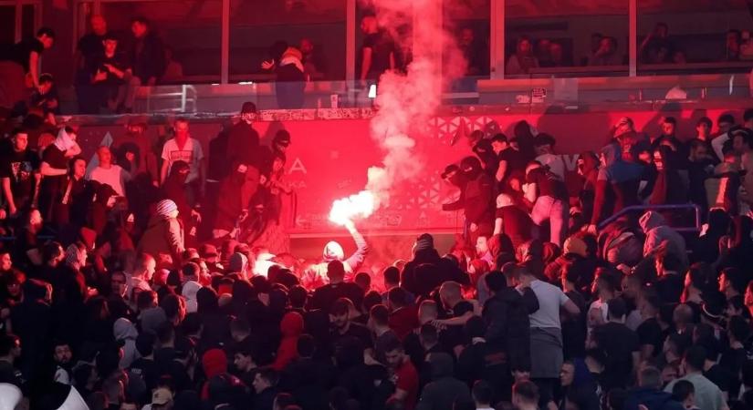 Sokk a lelátón: síró gyerekek menekültek a káoszból a belgrádi derbin – videó