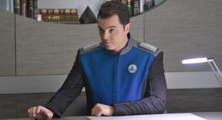 Seth MacFarlane készít sorozatot egy népszerű sci-fi regény alapján, aminek hőse egy macska oldalán próbál túlélni egy intergalaktikus vetélkedőt
