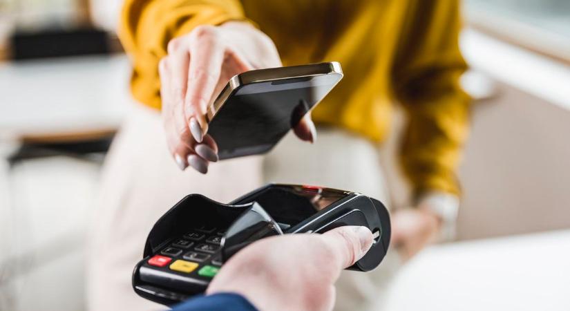 A zsebedben a pénz: így változtatja meg a húsvéti költést a digitális SZÉP-kártya