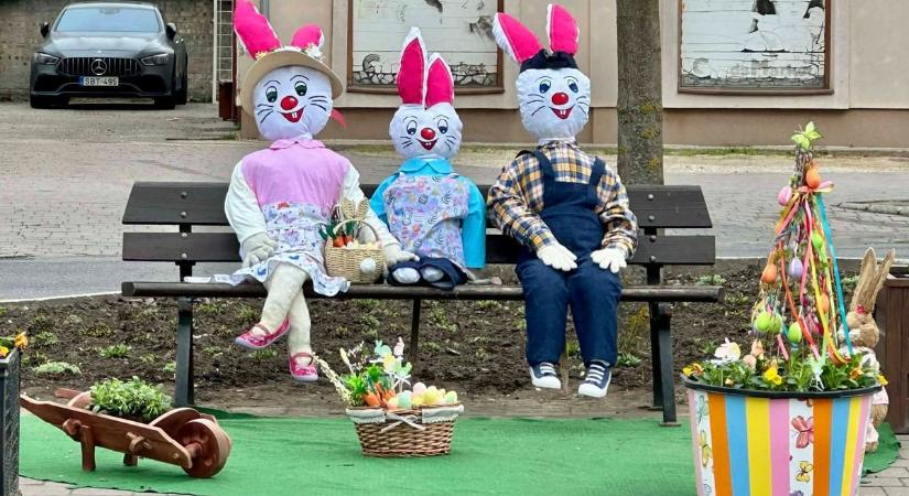 Húsvéti mese költözött ebbe a borsodi városba - képekkel