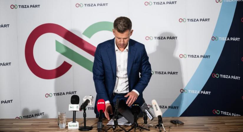 Direkt36: Henry lényegében magára vállalta az akciót, és azt állította, hogy az ő csapata helyezte el a kémtollat a Tisza Pártnál