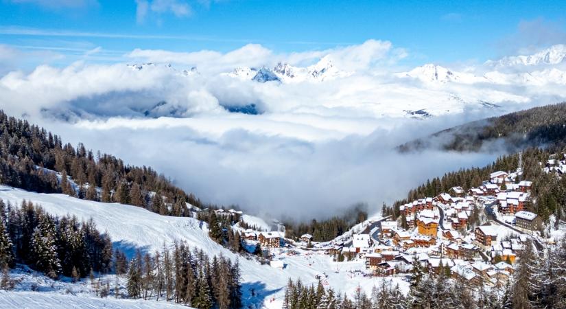 Fiatalok tömegeit döntötte le a vírus, de a felnőtteknek meg sem kottyant