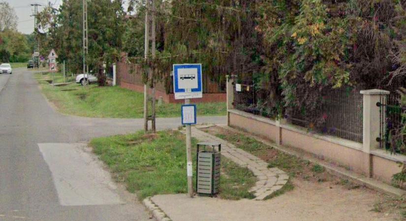 Buszmegállót újítanak fel Józsán