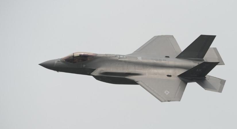 Irán darabokra lőtte az USA egyik legdurvább fegyverét