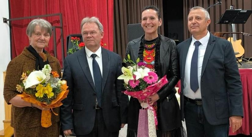 Meghitt hangulatú húsvéti kiállítás nyílt Decsen