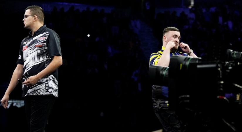 „Fantasztikus játékos, de most kiderült, hogy nem jó vesztes” – feszült hangulatban ért véget Littler és Van Veen dartsmeccse