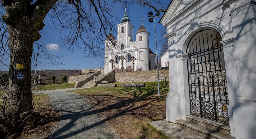 Keresztút György Alfréd kamilliánus szerzetessel