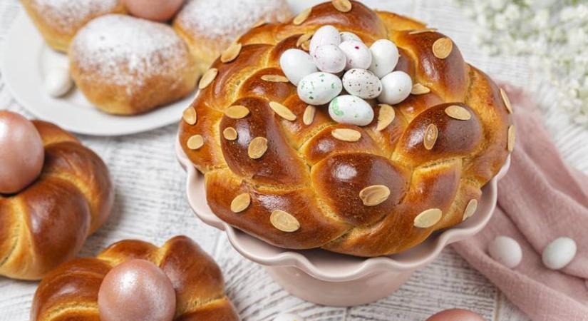 Így fond meg a húsvéti kalácsot: videón mutatjuk meg a legszuperebb technikákat