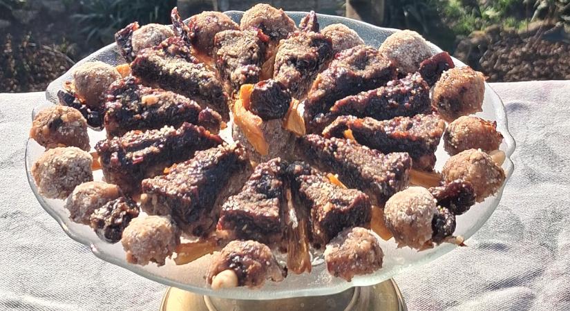 Mannatorta – Mennyei, pedig csak aszalt gyümölcsöt és száraz magot tartalmaz!