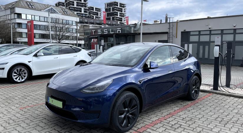 Tartós teszt: Tesla Model Y LR RWD (2025) – egy év Teslázás szinte ingyen