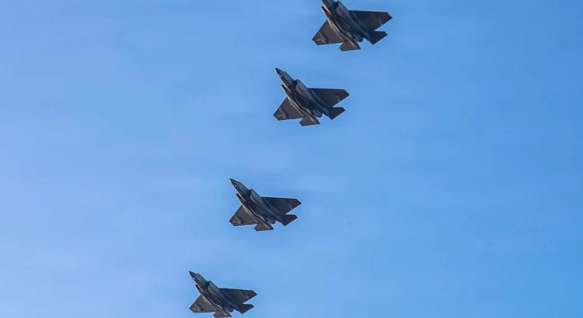 Ausztria kitiltotta az amerikai katonai gépeket a légteréből