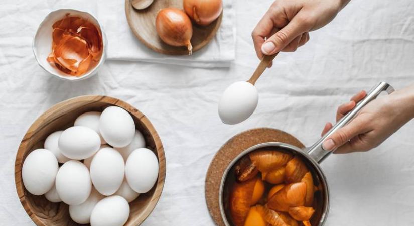 Tojásfestés profi módon otthon: csak néhány filléres dolog kell hozzá