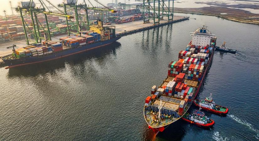 Tálcán kínáljuk fel a piacunkat? – 15%-os hátrányból indulnak a magyar exportőrök az USA ellen