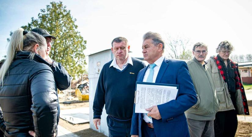 Előrelépés a Debrecen–Mátészalka vasútvonal felújításában