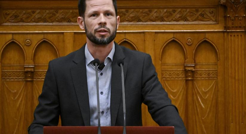 A 72 óta leteltével tényleg visszalépett Tordai Bence