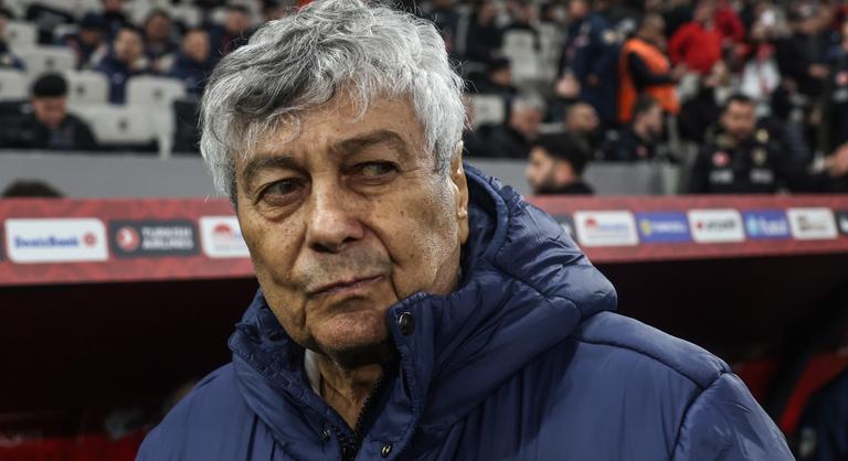 Szívinfarktust kapott a kórházban a román válogatott korábbi szövetségi kapitánya