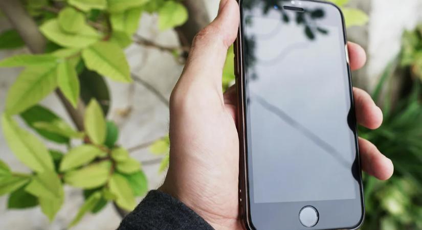 Lépett az Apple: Itt a mentőöv a DarkSword ellen