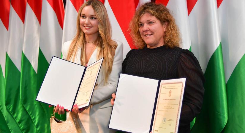 Magyar állampolgár lett Puskás Ferenc unokája és dédunokája is - fotók