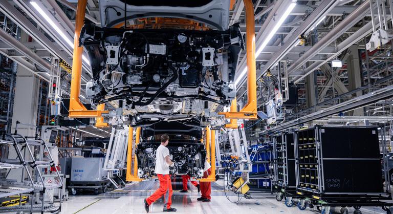 A Magyar Kereskedelmi és Iparkamara vezetői szerint az ország fordulóponthoz érkezett