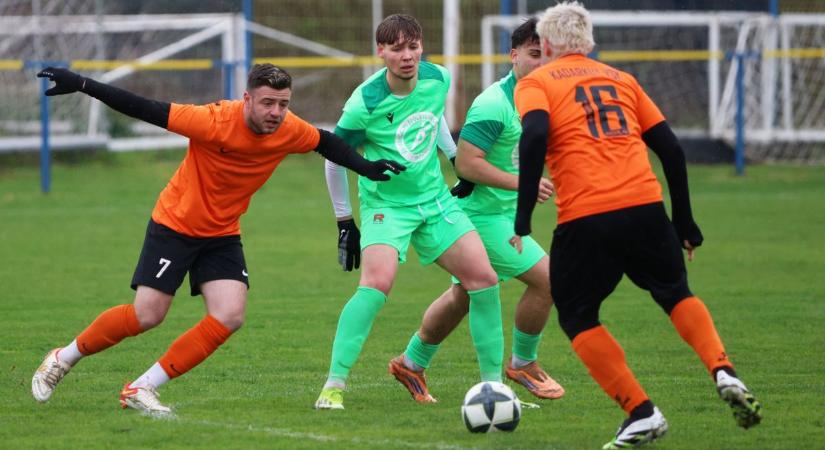 Labdarúgás: szombaton Nagybajomba látogat a Kaposfüred