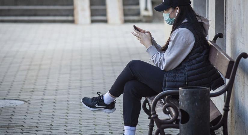 Visszatér a Covid-rémálom? Újra készülhetünk a home office-ra és az üres iskolákra