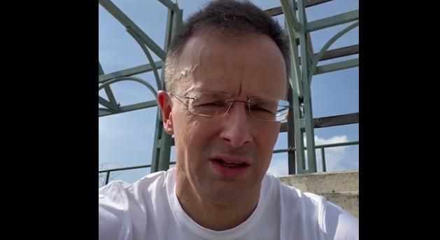 Szijjártó Péter szerint az unió energetikai biztosának drámai felhívása olyan drámai, hogy csak azért nem nevetséges, mert a helyzet drámai