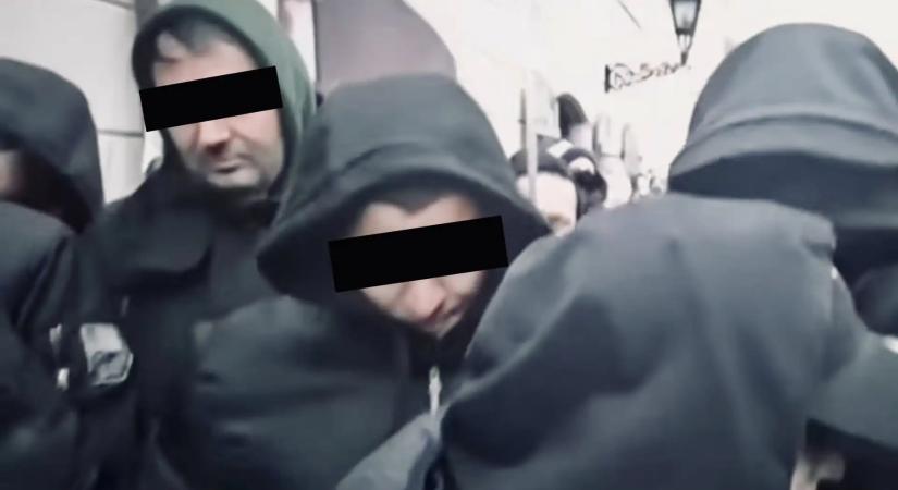 Kiderült, Kubatov Gábor bizalmasa „intézkedik” az Orbán-fórumokon