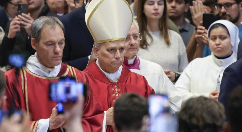 Igazságos és kitartó békét sürgetett XIV. Leó pápa, telefonon beszélt az izraeli és az ukrán elnökkel