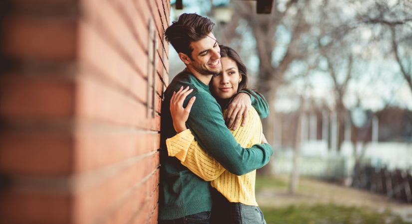 „Cirógatás, egyedüllét, elismerés.” – 10 dolog, amire a férfiak vágynak, de nem mondják